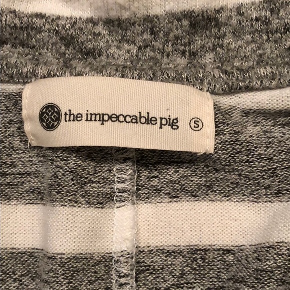 TheImpeccable pig  S Gray &white soft stripe shirt - Picture 2 of 3